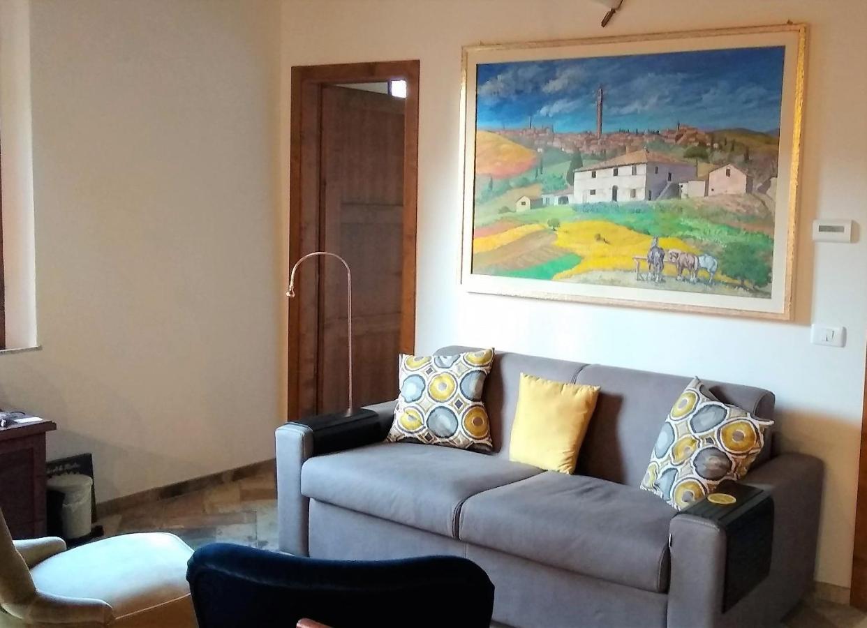 The Aerie - Il Nido Dell Aquila - Central 8Bd Recentely Renovated Siena Exterior foto